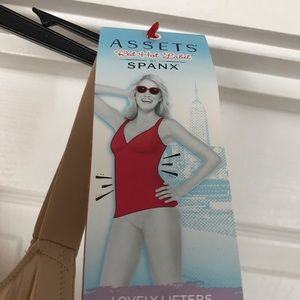 New by Spanx Assets Red Hot Label Pick up Cami slims all around